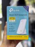 Yangi wi-fi signalini uzaytiruvchi qurulma  TP-LINK RE220