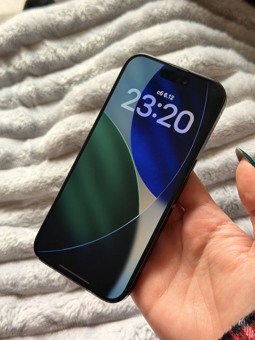 Като НОВ! iPhone 15 pro 128 gb dark blue