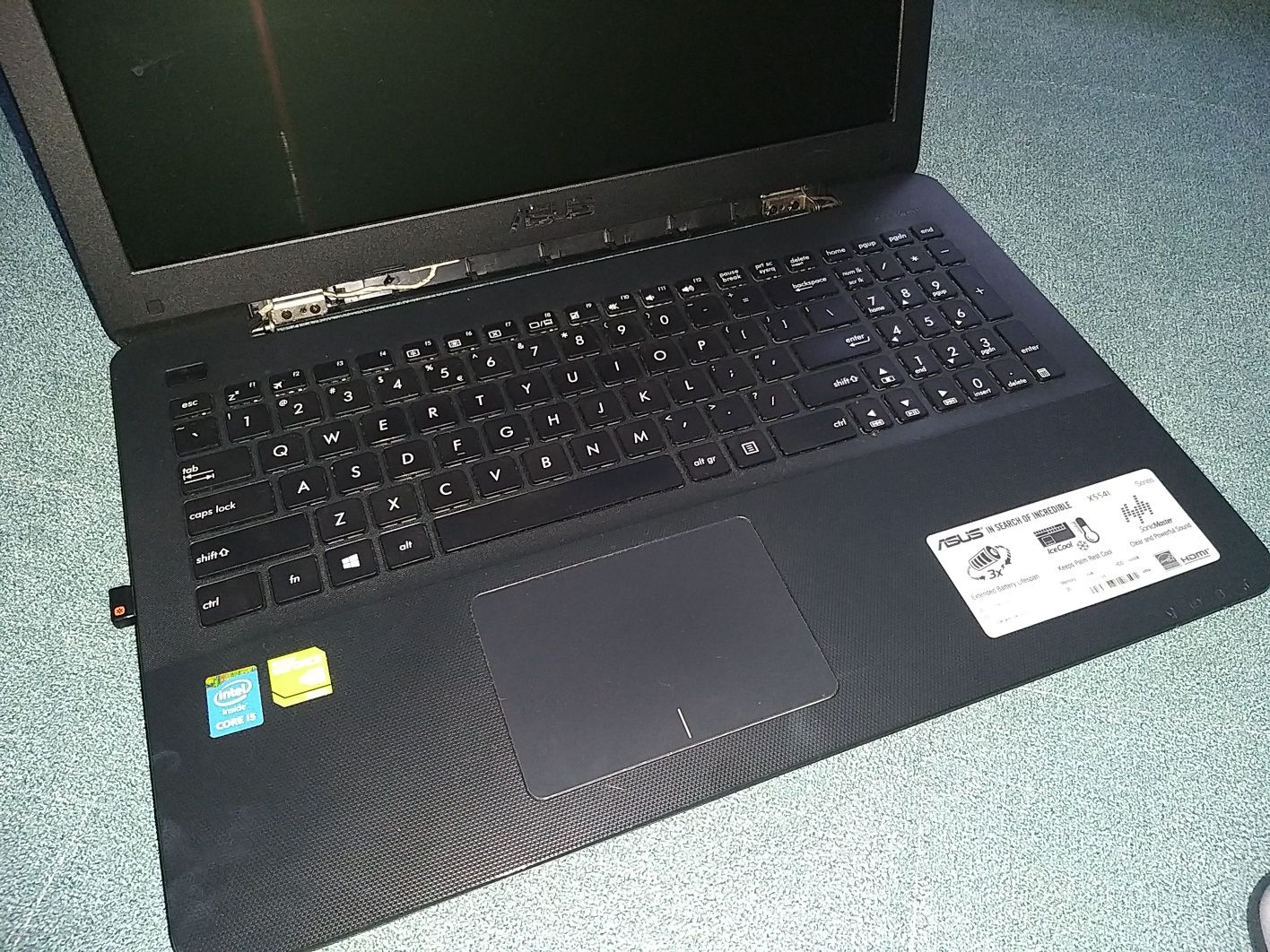 Laptop Asus X554L