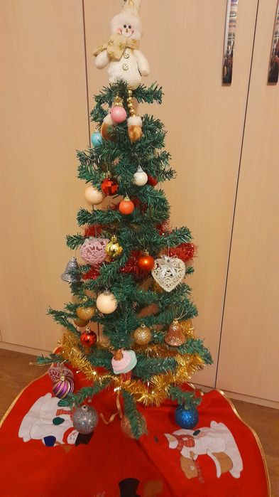 Brad artificial NOU 117cm