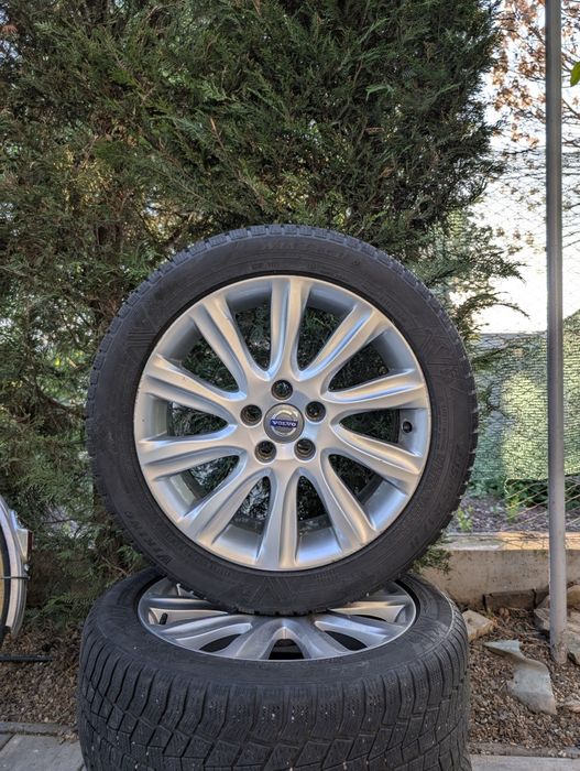 Jante/anvelope iarnă 235 45 r17 Volvo V60