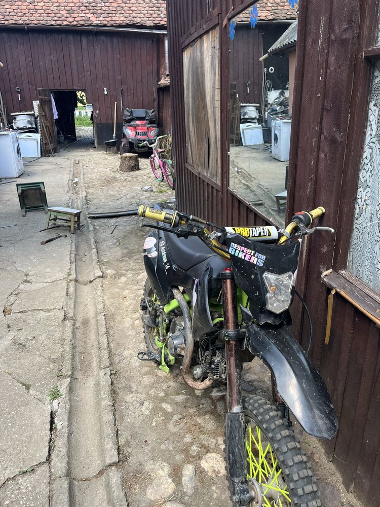 Vand cross kxd 125 stare perfecta