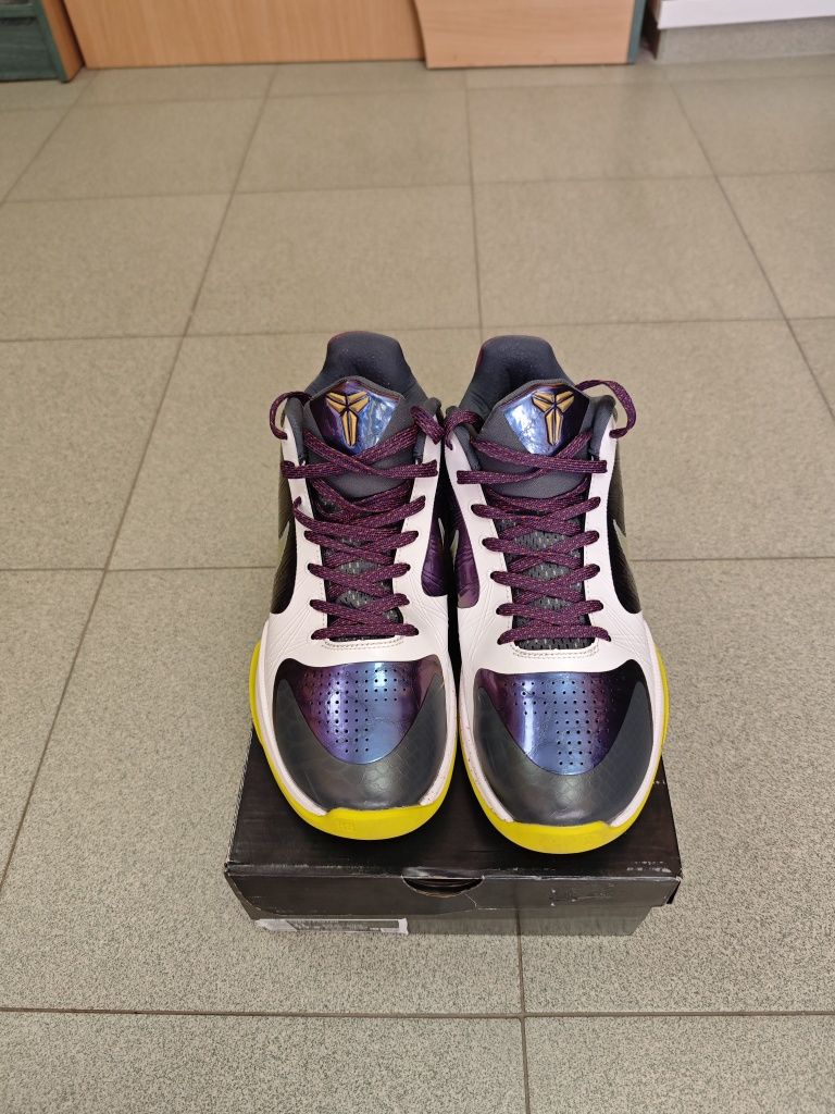 Баскетболни маратонки Nike Kobe 5 Protro (Chaos)