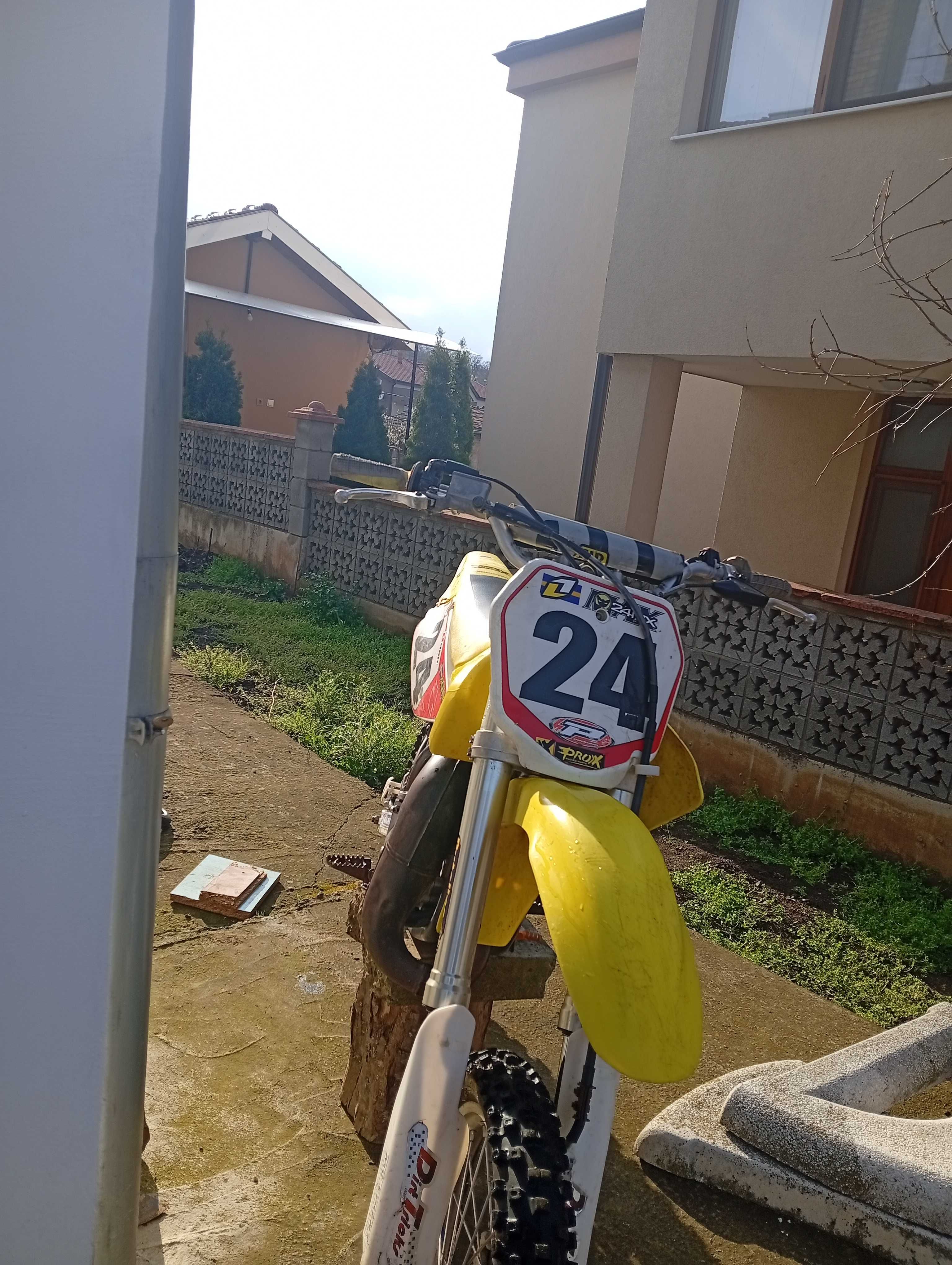 Suzuki rm85 2011