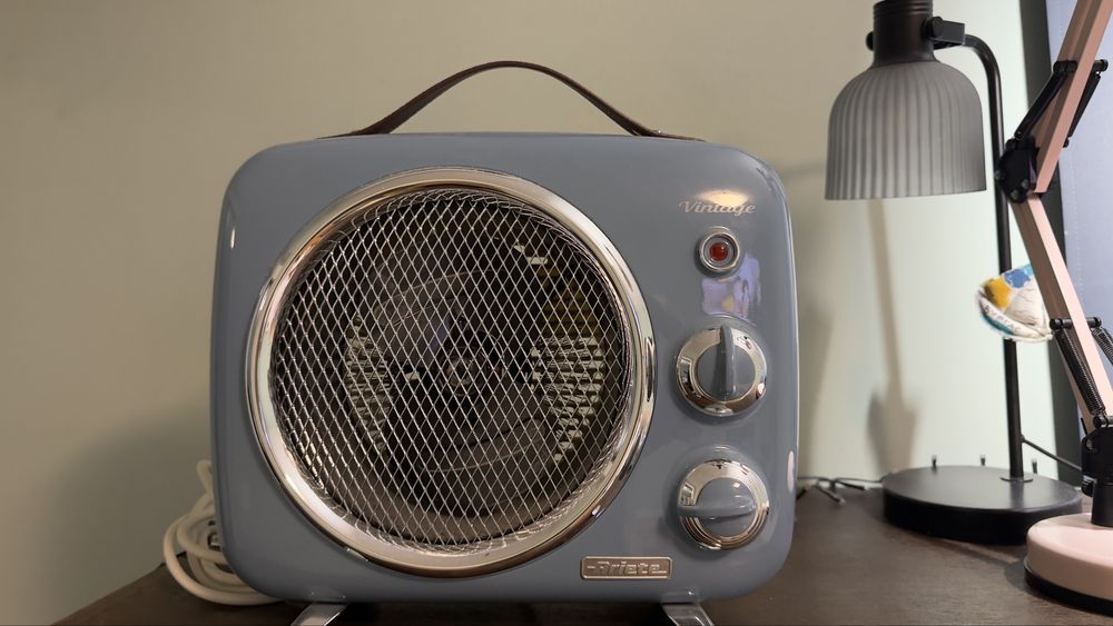 Винтидж печка “Ariete” нова, 2000 W