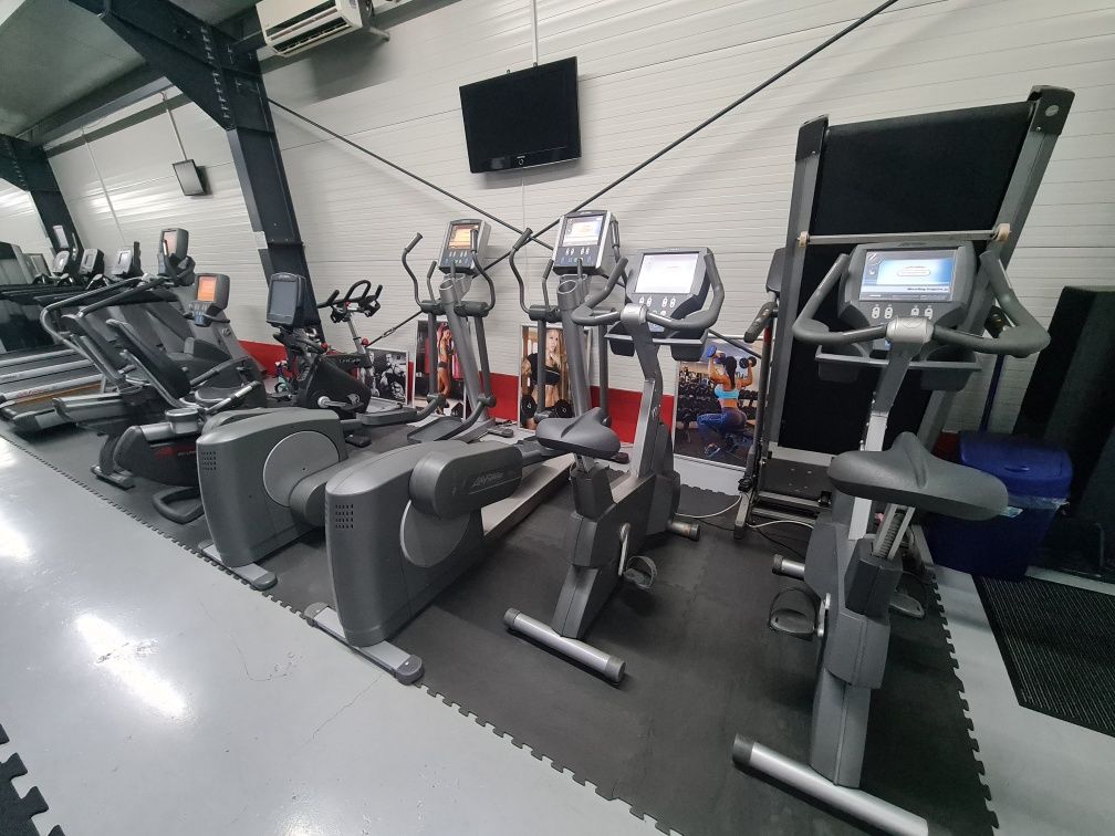 Presă picioare Technogym Selection 250kg cardio Life fitness Assist