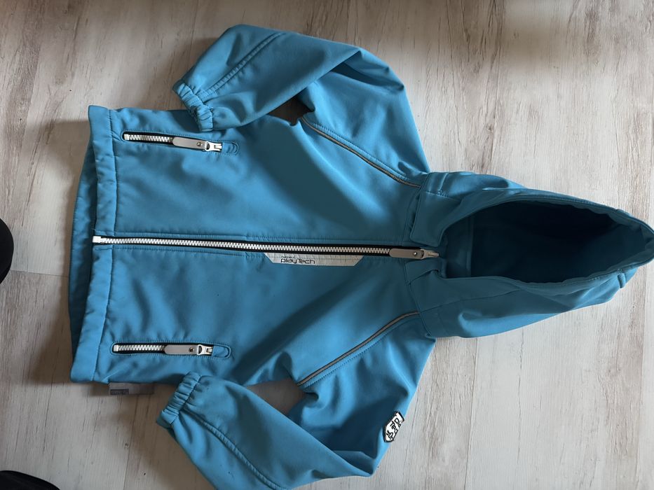 Детско яке Playtech