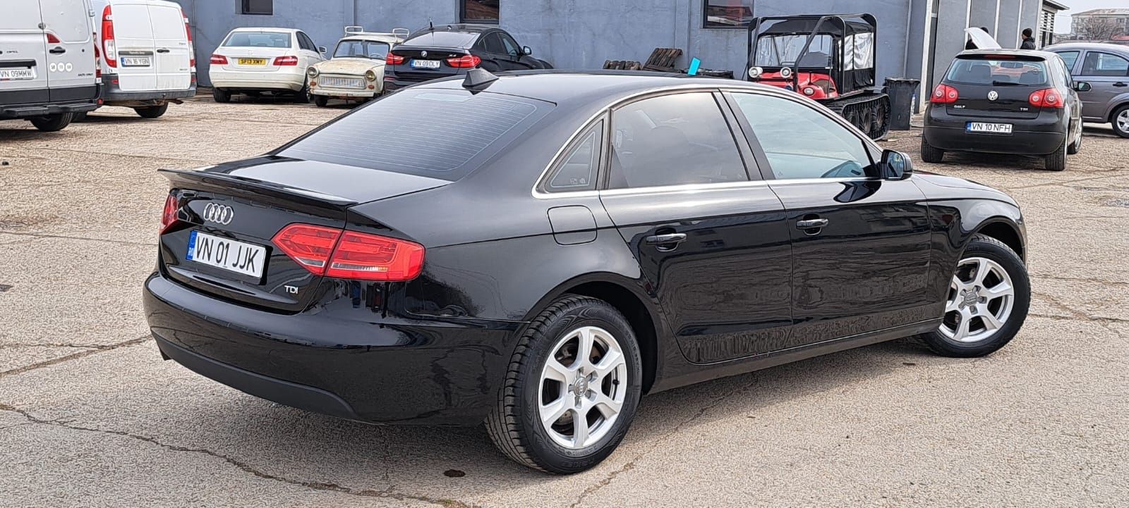 Audi A4 B8 2.0 TDI 120 CP EURO 5 cutie manuală an 10.2011