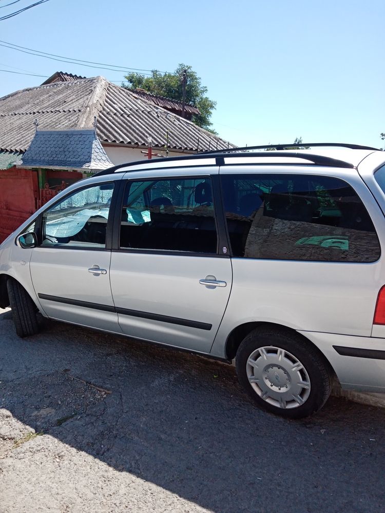 Vind Ford Galaxy Sharan 7 locuri 2006 Automat 1.9 diesel