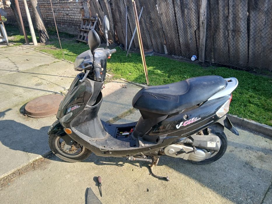 Scuter Pegeote V clic 2008