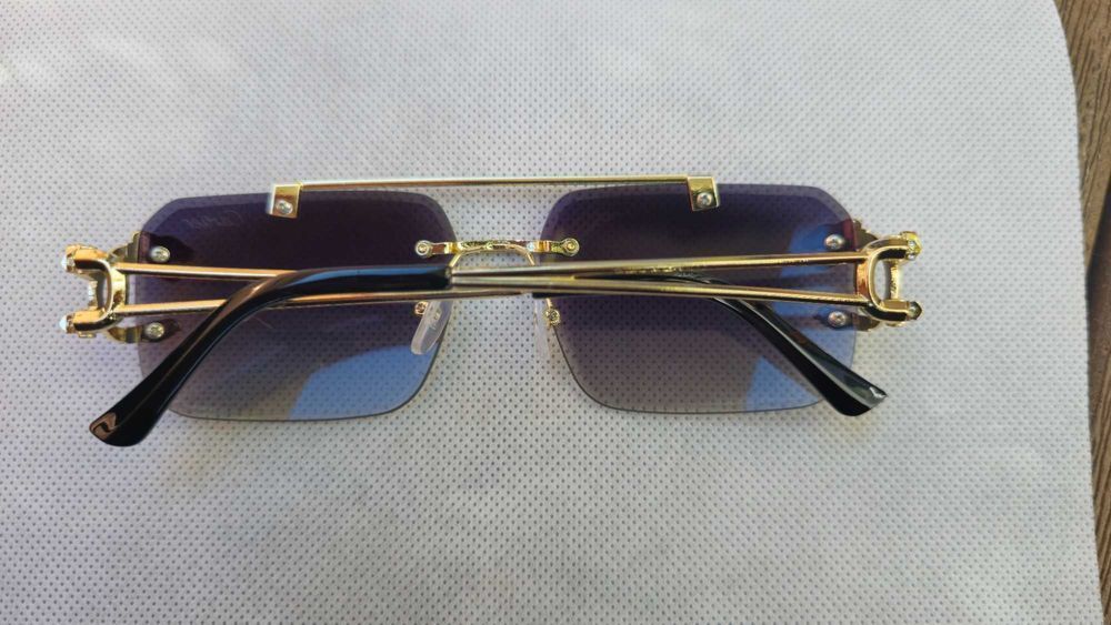 Ochelari de soare Cartier model 5, lentile negre