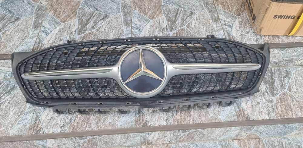 Grila Fata mercedes Cla 2020