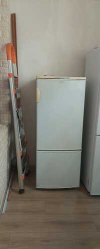 Продаётся холодильник Бирюса