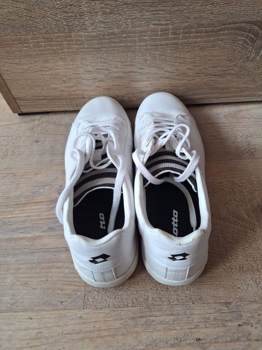 Маратонки Lotto 43