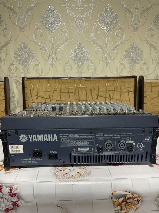 Yamaha EMX5000 актив пульт