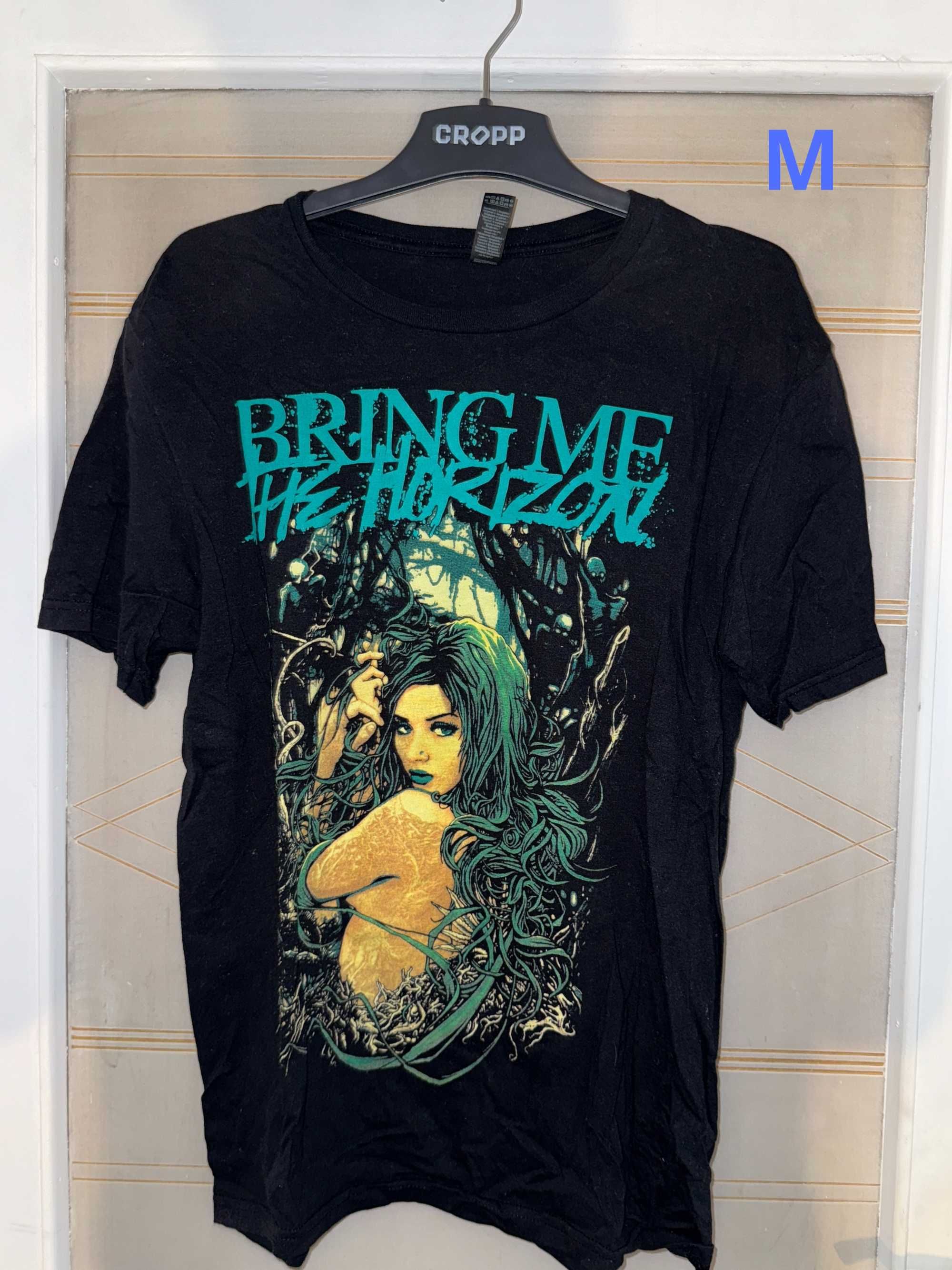 Тениски втора ръка - 5 лв. M/L/XL + 2 потника
