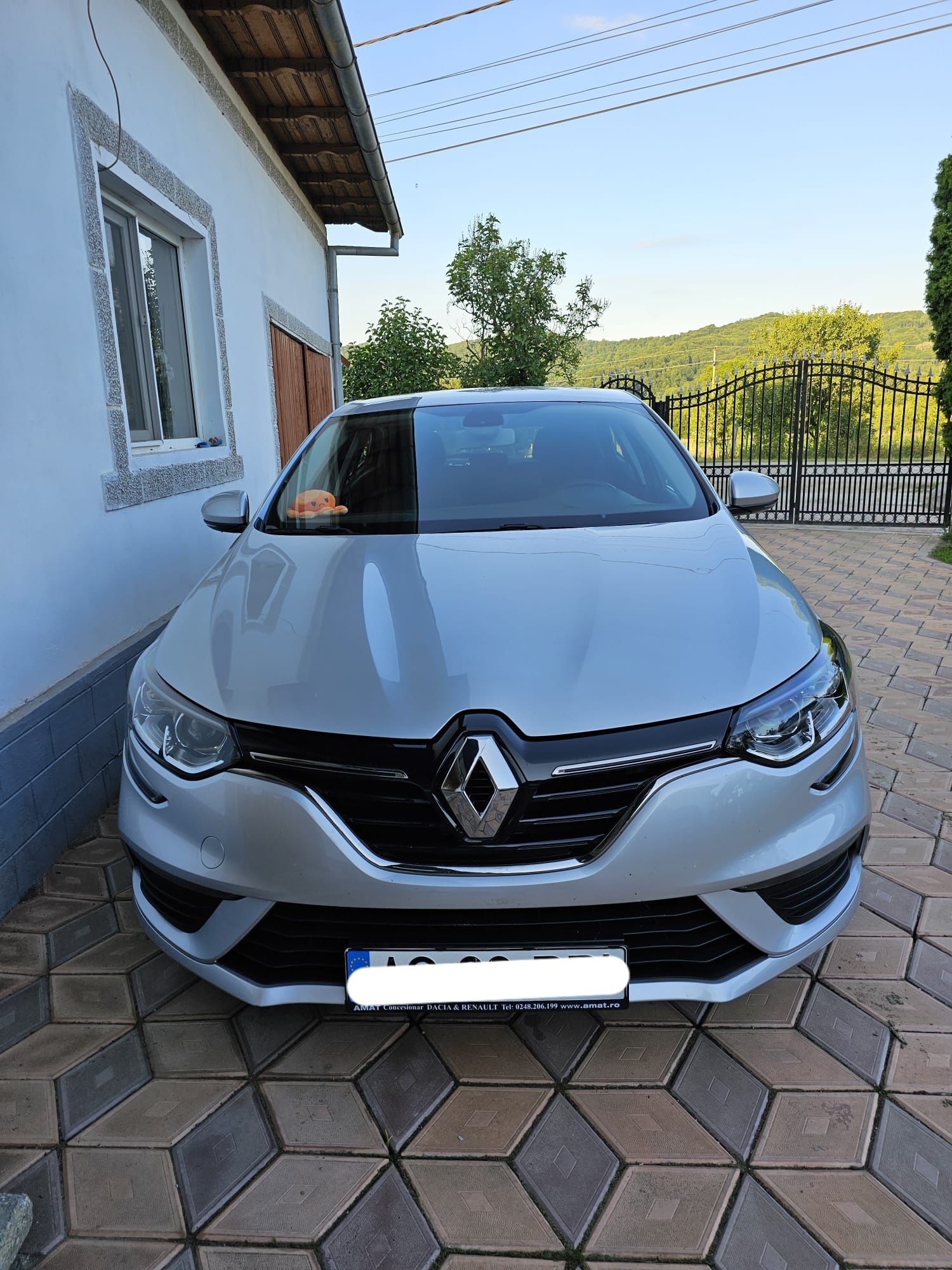 Vand sau schimb Renault Megane 4 cu Dacia Duster