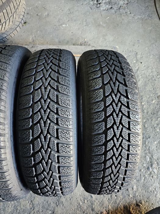 4 anvelope iarna 2x185 60 15 2x 165 65 15  Dunlop