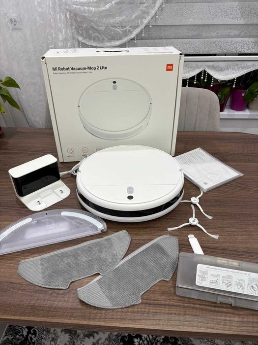 Прахосмукачка робот Xiaomi Mi Robot Vacuum-Mop 2 Lite