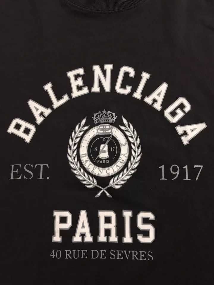 тениски Balenciaga , нови модели 2024 , тениска в черно