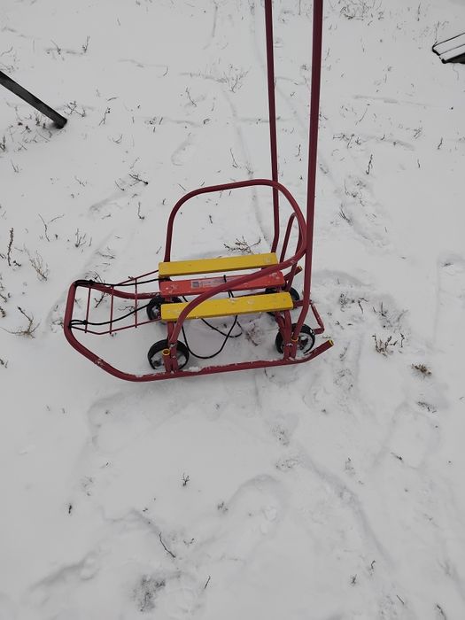 Продам санки 10000