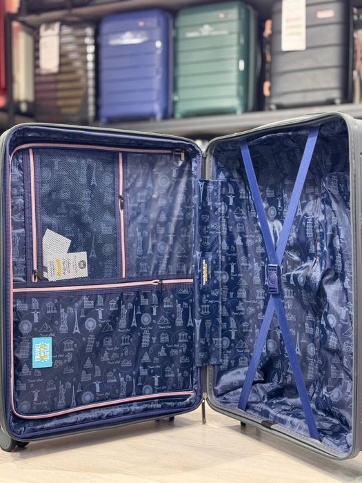 Чемоданы Travel Club