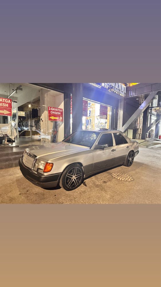W124 m113 5.5 sotiladi