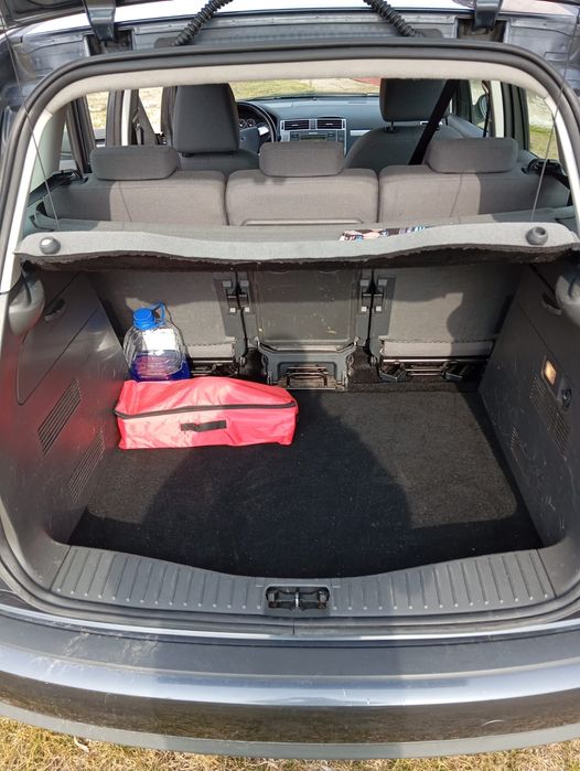 Vând Ford C-max  an 2007