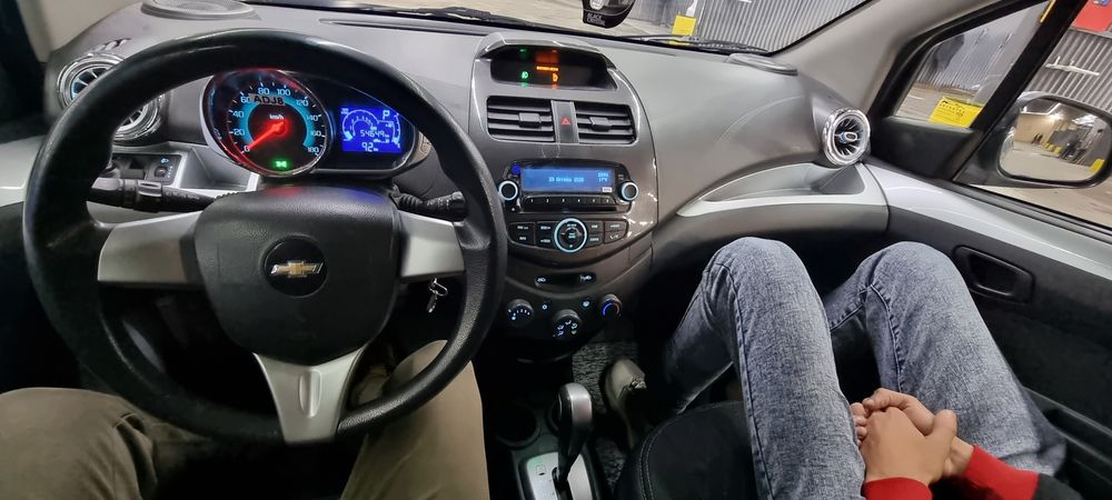 Spark 4-pozitsa Avtomat 2019-yil kraska tozza+ metan gaz
