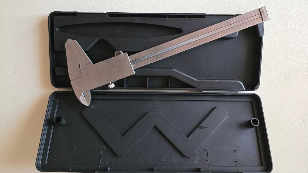 Subler metalic 150 mm, tija adancime