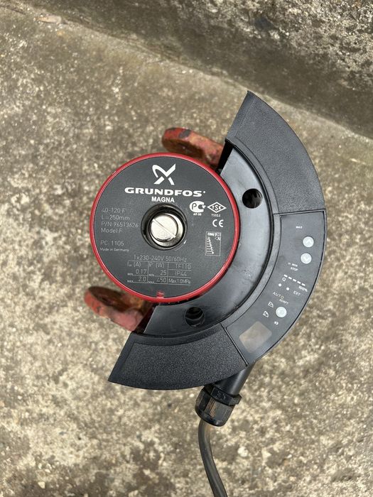 Циркулационна помпа Grundfos Magna 40-120 F