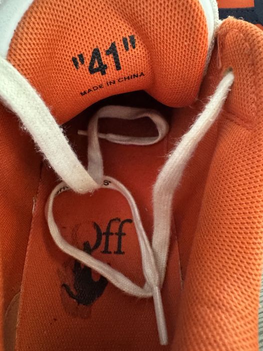 Vând teniși Off White mărimea 41