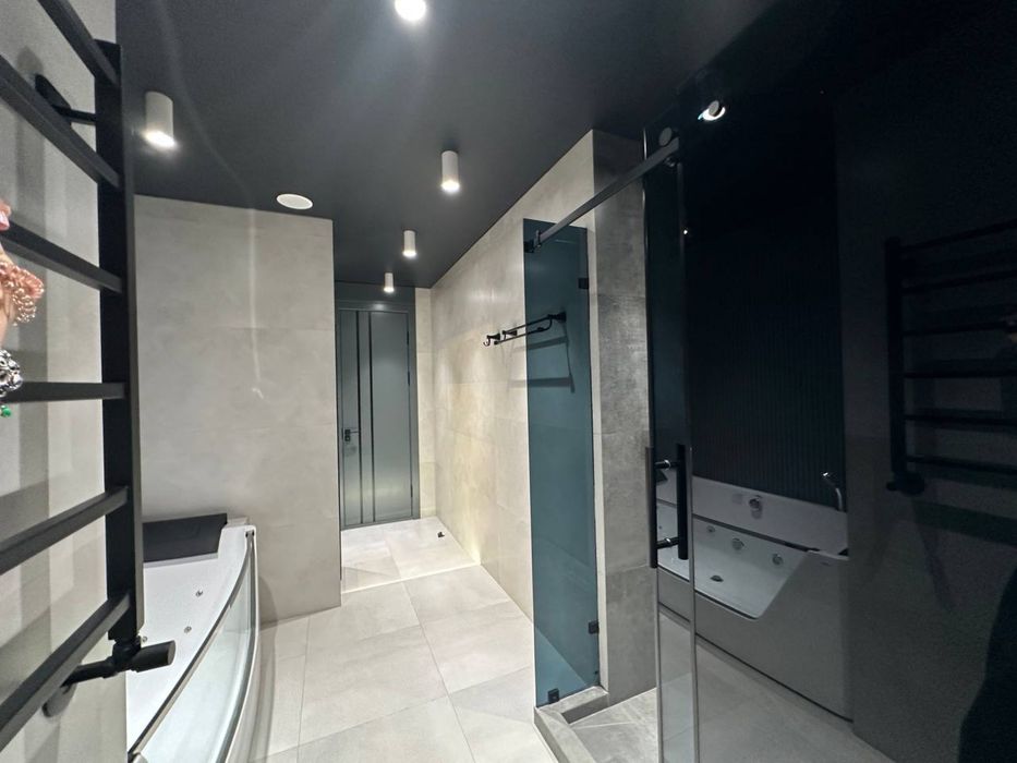 Срочно продается 3х ком квартира в ЖК NRG Mirzo Ulug'bek на: Буз базар