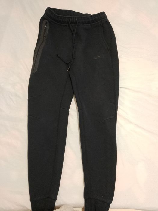 Екип Nike tech fleece, оригинален,размер хс