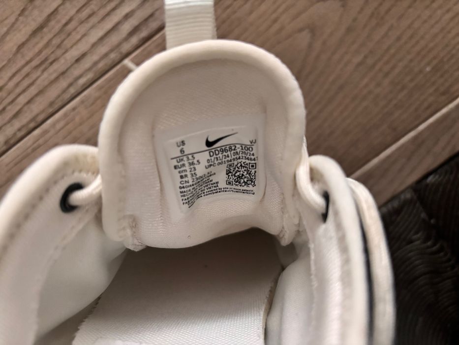 Nike маратонки 36,5