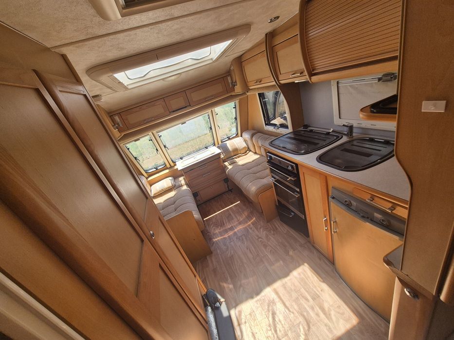 Rulota Elddis Odyssey 484 4/5 locuri 2008