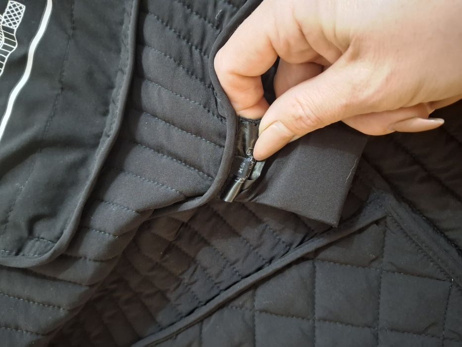 Оригинално Яке GUESS