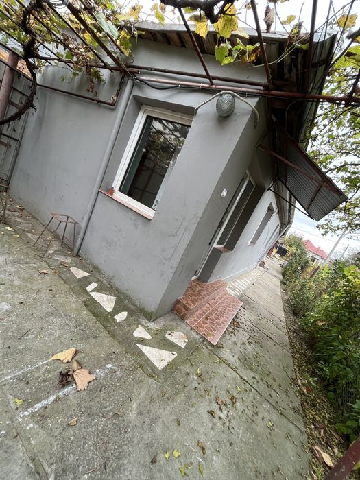 Vând casă în Tg Cărbunești