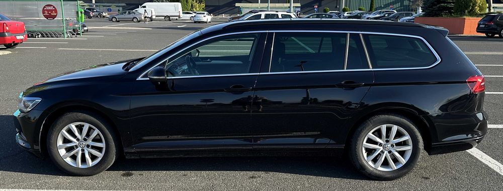 Volkswagen Passat Variant 1.6 TDI SCR DSG Comfortline