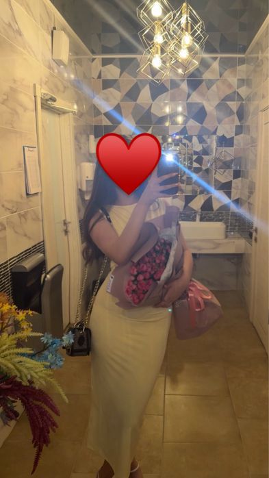 Продам платье летнее . Можно носит на повседневку и на тои