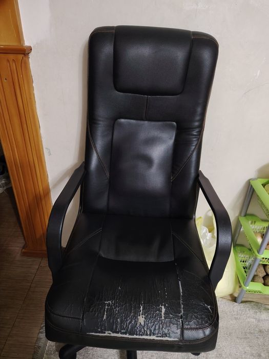 Продам кресло идеальное состояние