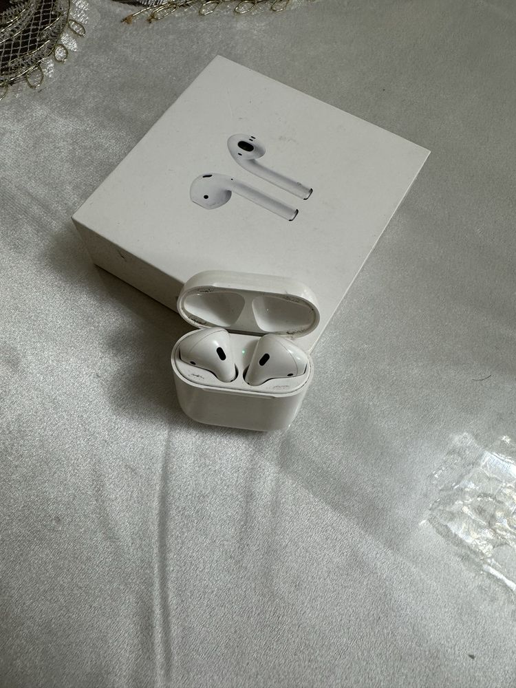 AirPods 1 Продам