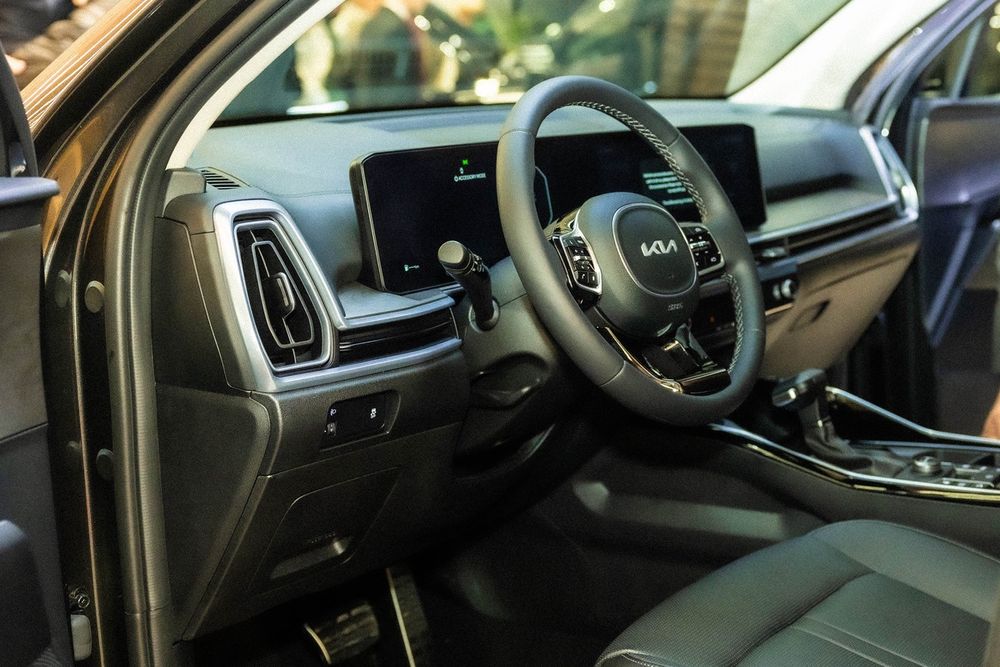 Kia Sorrento Comfort Plus 2024. 7 O'rindiq. O'zimni nomimda. Toza