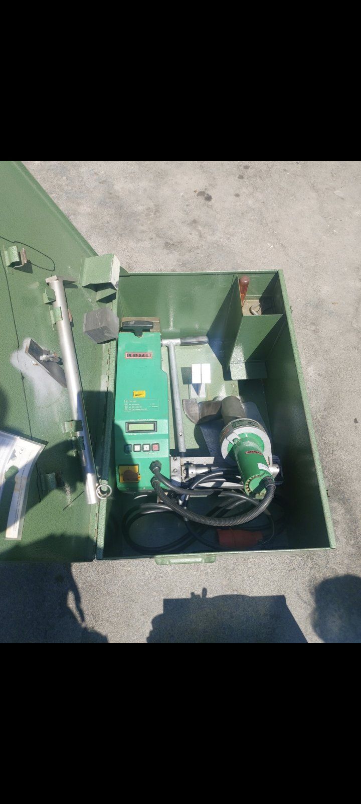 Leister   Заваръчен автомат на топъл въздух