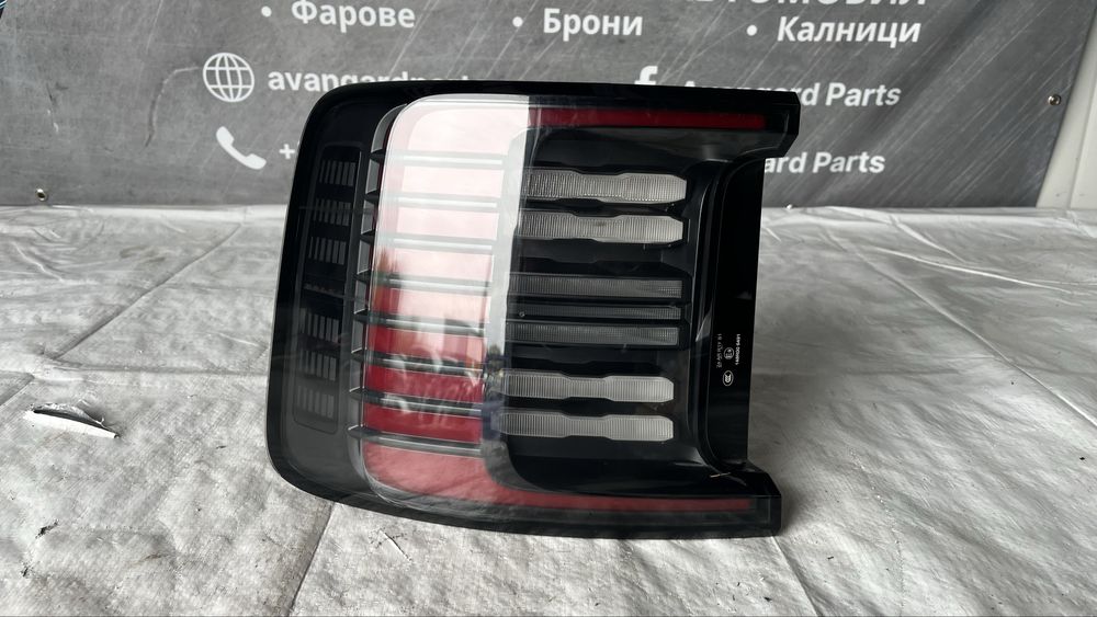 Ляв и десен стоп Volvo EX30 2023-