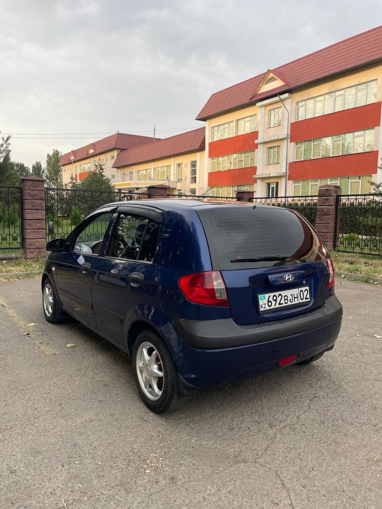 продам машина на ходу