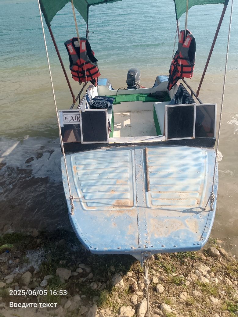 Voronis matori qayiq suvda ishlab turibdi holati yaxshi 3500$