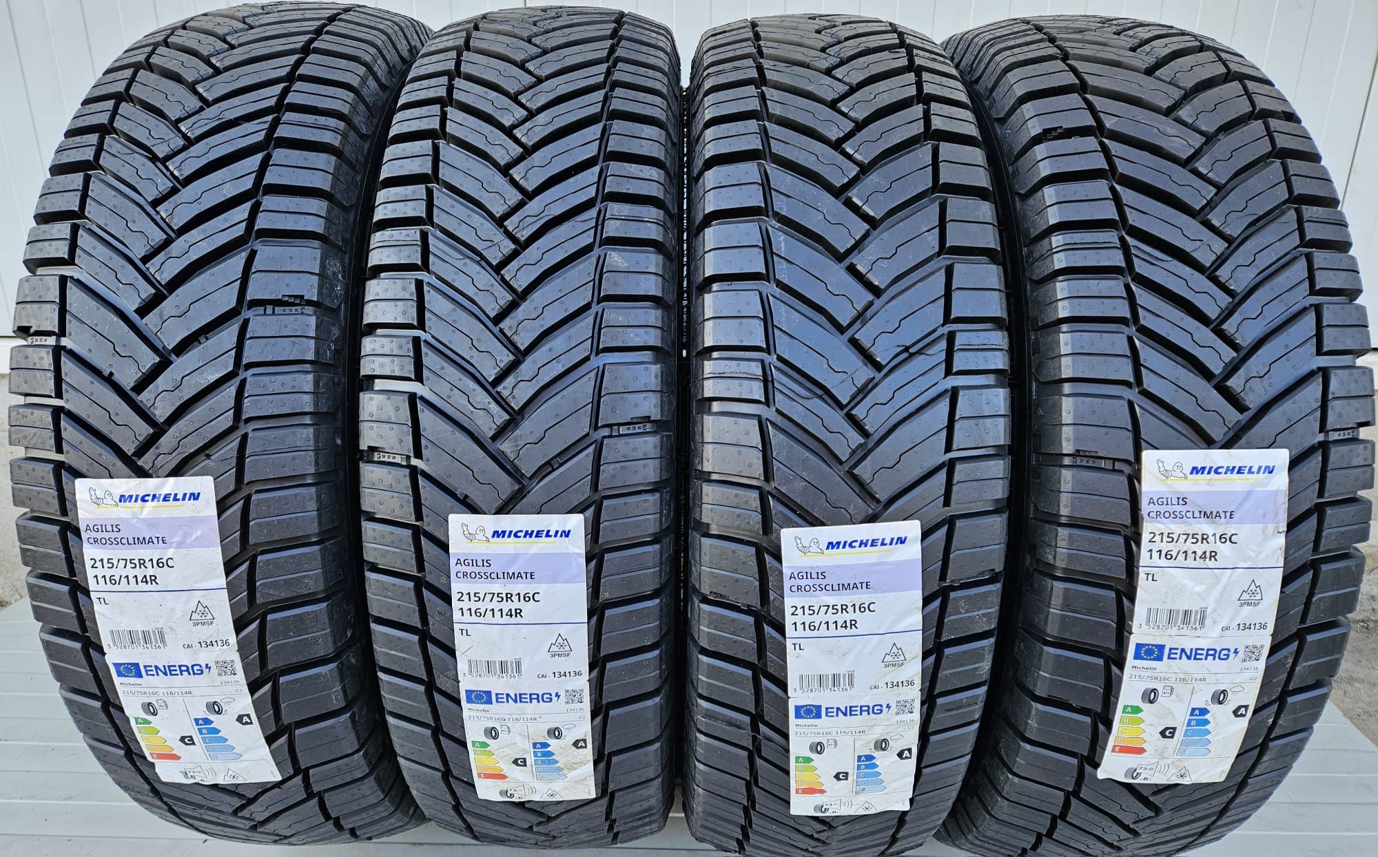 215/75 R16C, 116, MICHELIN CrossClimate, Anvelope mixte M+S
