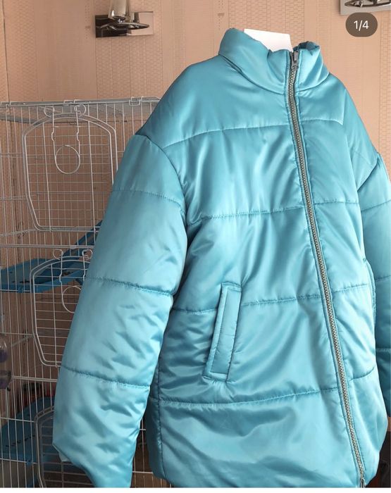 Продам пуховик без капюшона