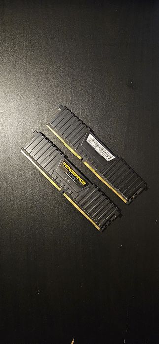 ОЗУ Corsair Vengeance LPX 32GB (2×16)